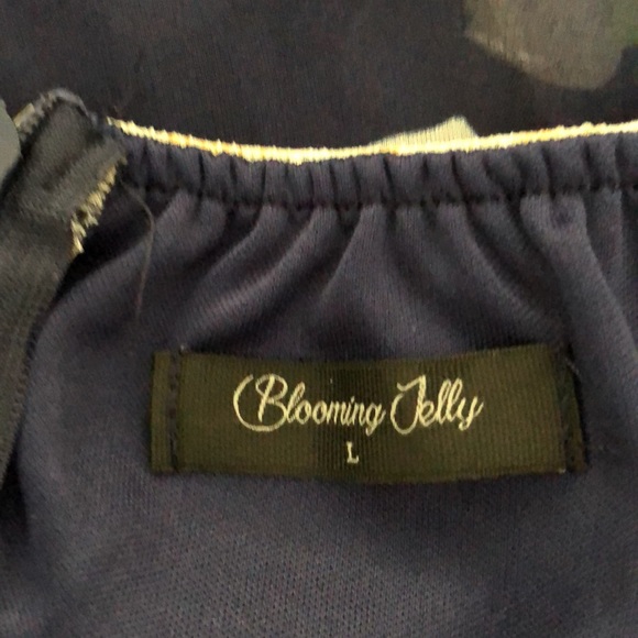 Spaghetti strap dress. - Picture 5 of 5